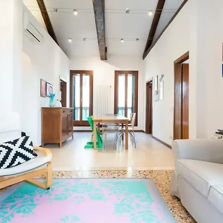 Castello Apartment Venice